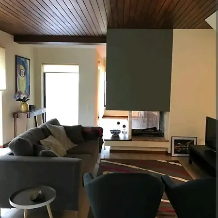Villa Vivenda Junto Ao Mar *