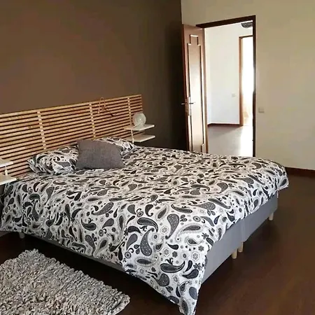 Vivenda Junto Ao Mar Вилла Минделу