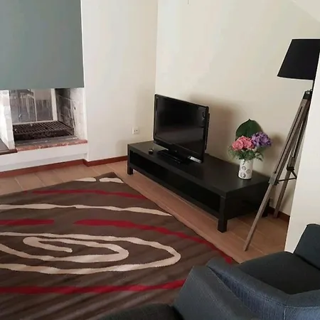 Vivenda Junto Ao Mar מינדלו